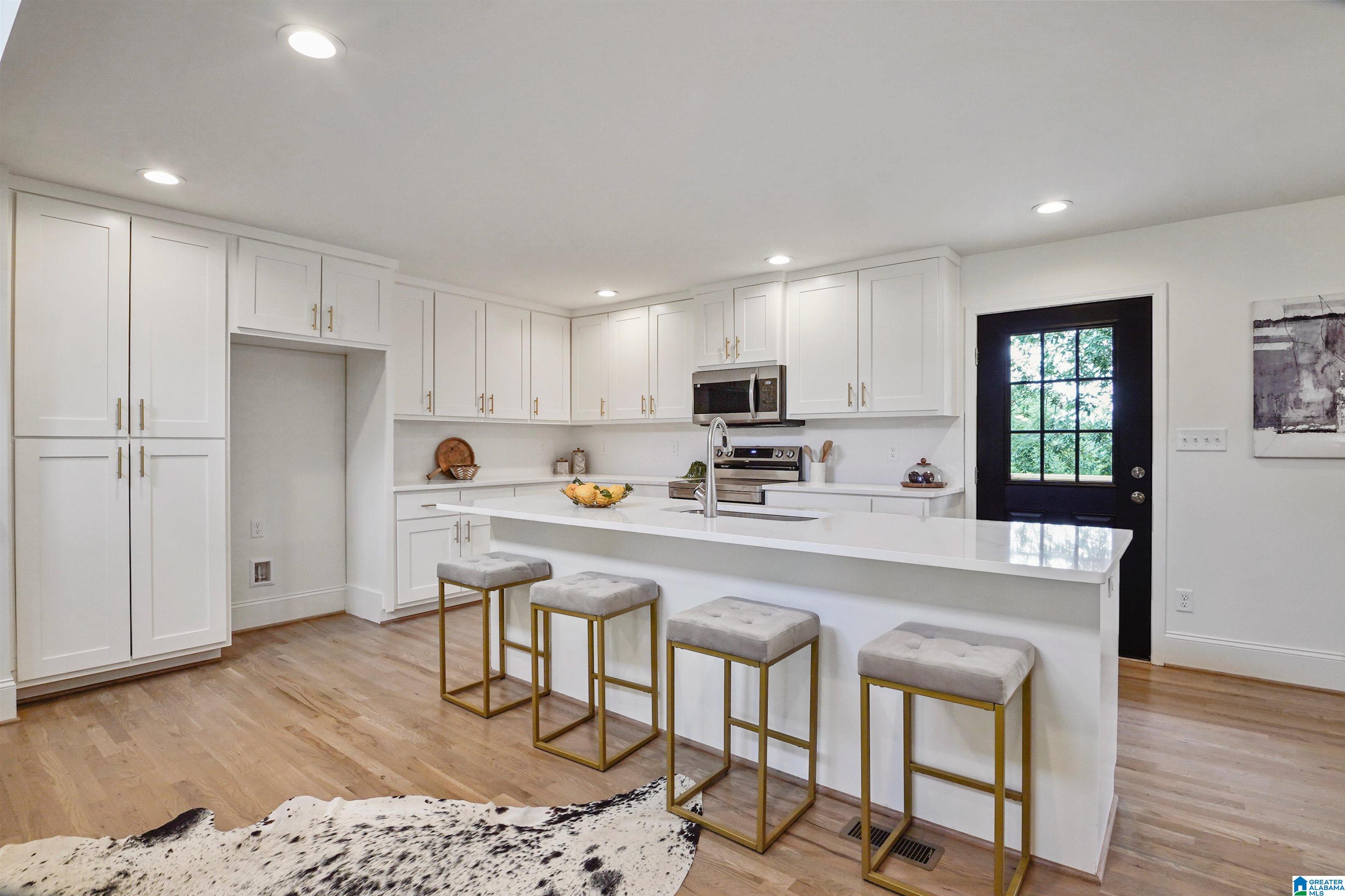 135 Shades Crest Road Birmingham, AL 35226 - Photo 17 of 62