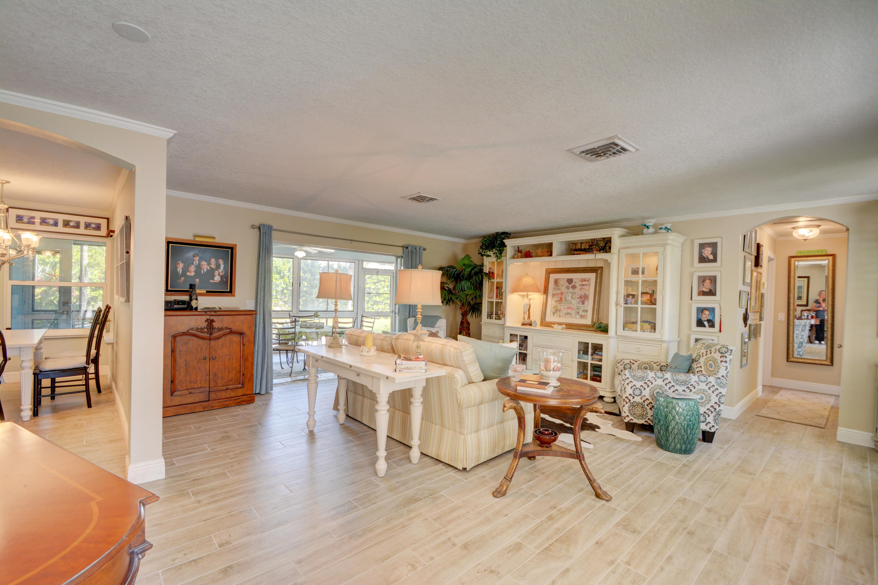 8543 Southeast Seagrape Way Hobe Sound, FL 33455 - Photo 13 of 44 sps_8818_19_20_21_22