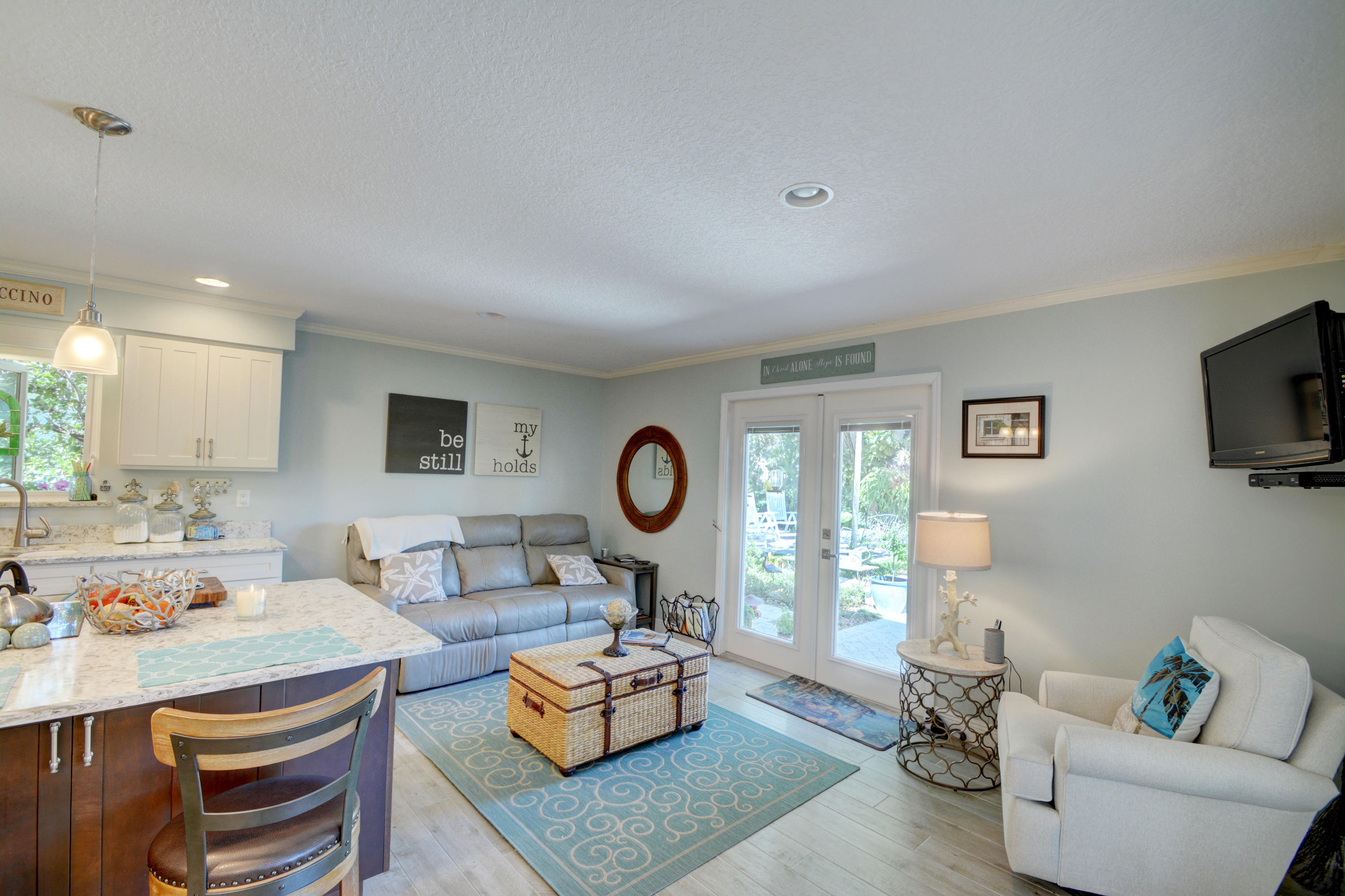 8543 Southeast Seagrape Way Hobe Sound, FL 33455 - Photo 25 of 44 sps_8868_69_70_71_72