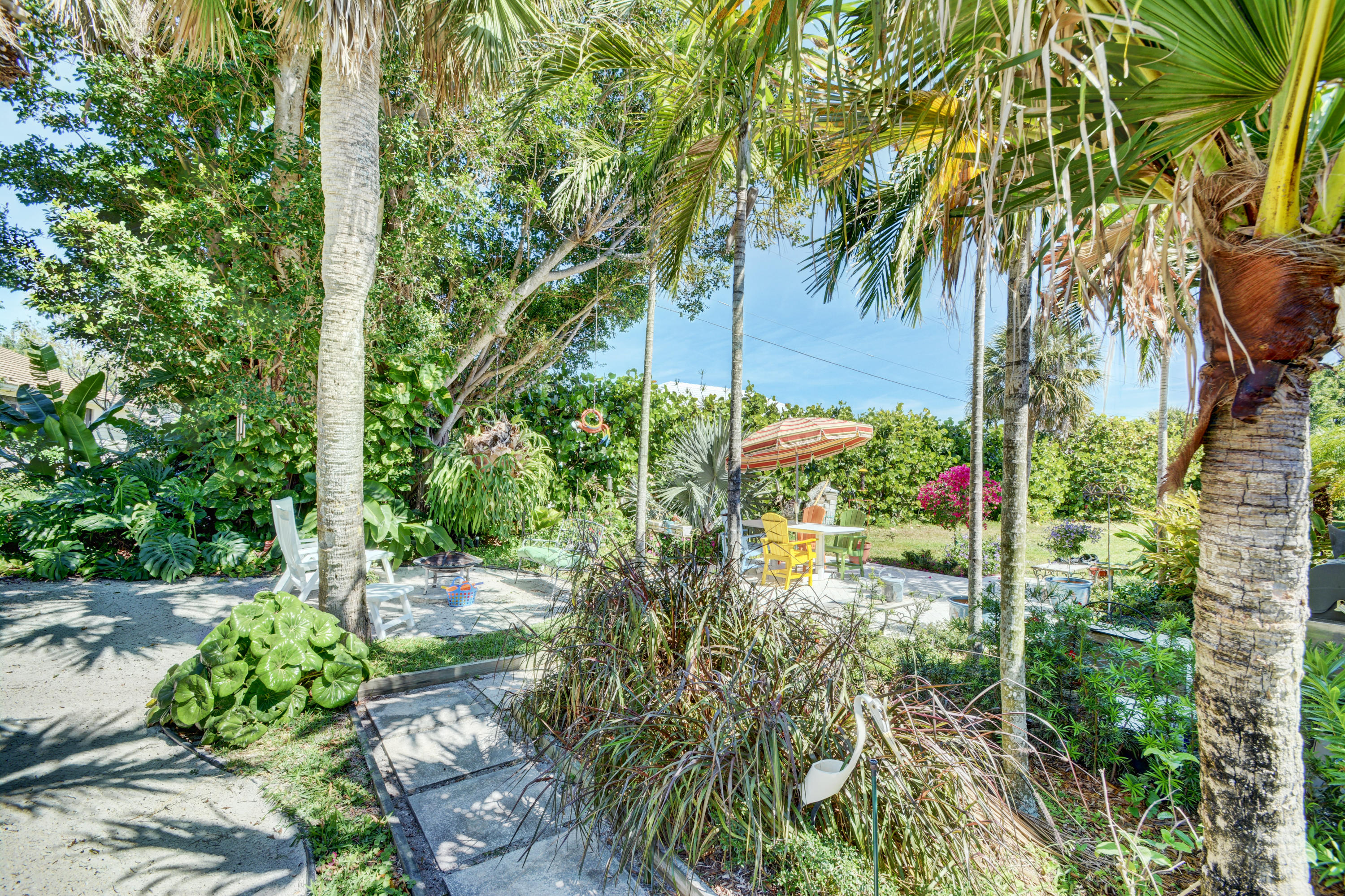 8543 Southeast Seagrape Way Hobe Sound, FL 33455 - Photo 10 of 44 sps_8763_4_5_6_7