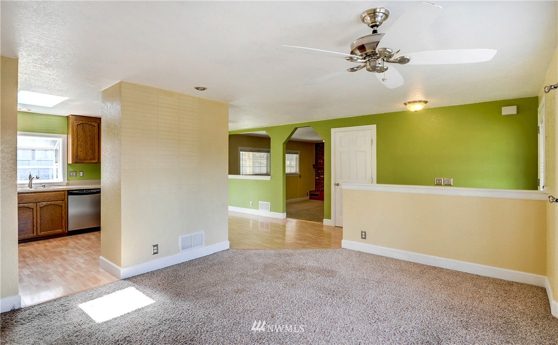 1312 183rd Street Southeast Bothell, WA 98012 - Photo 6 of 22