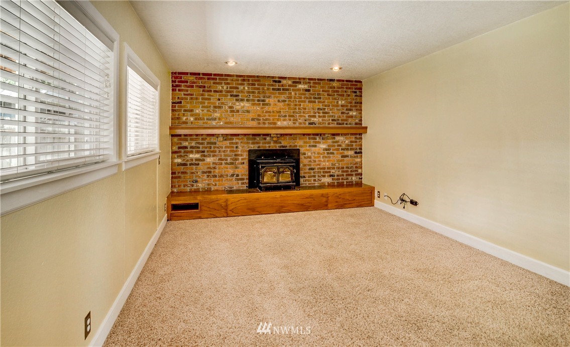 1312 183rd Street Southeast Bothell, WA 98012 - Photo 7 of 22