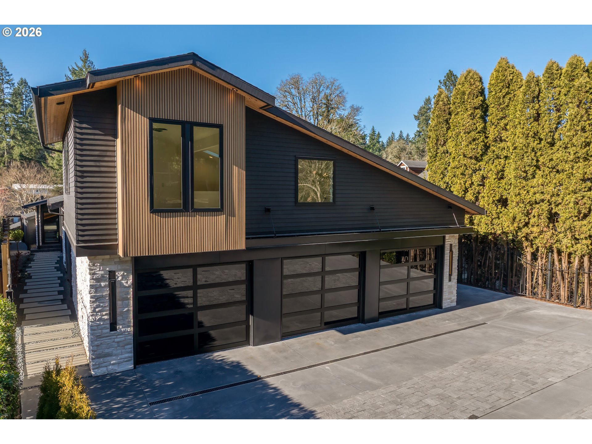 17763 Kelok Road Lake Oswego, OR 97034 - Photo 4 of 48 Backyard