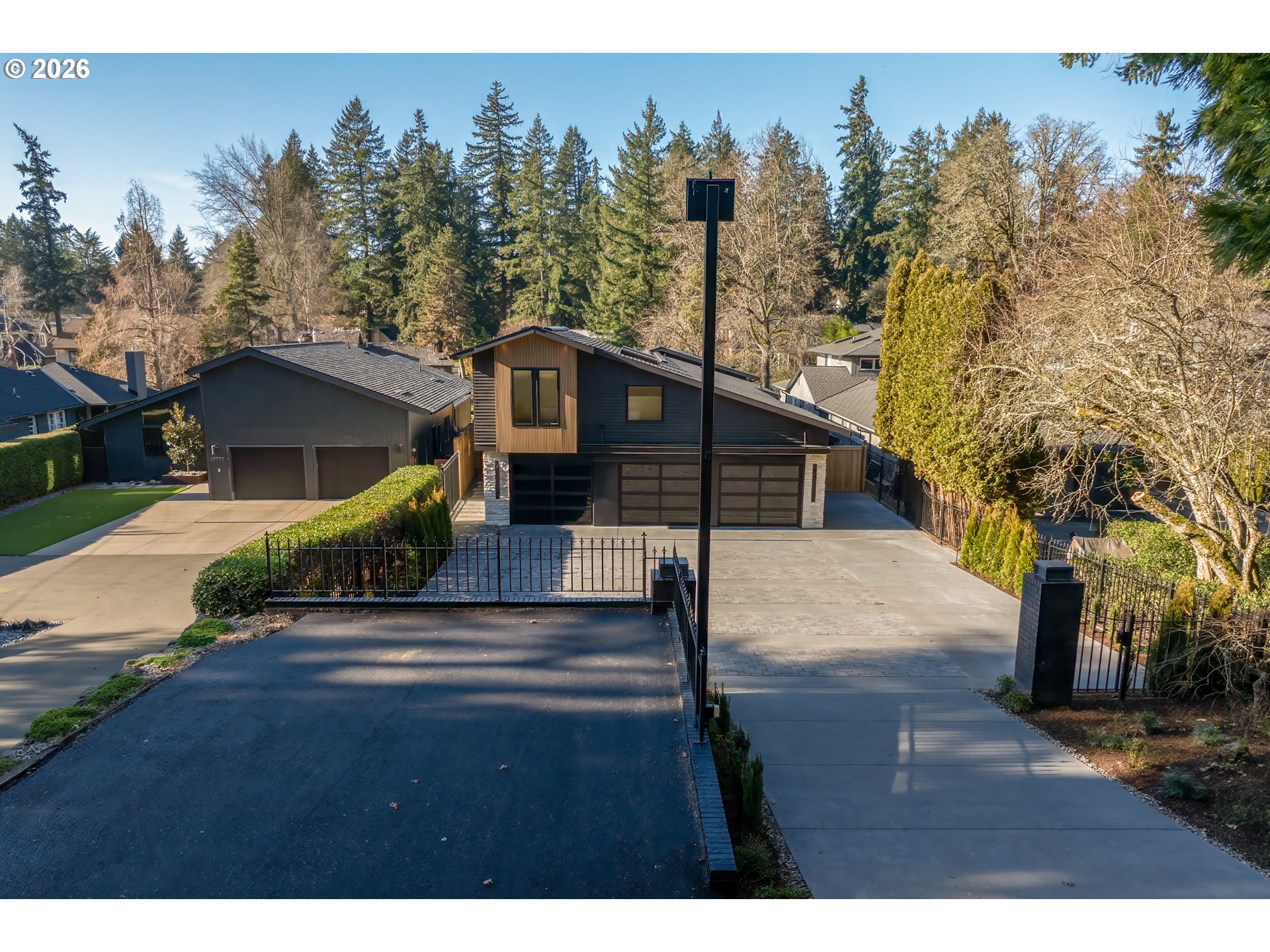 17763 Kelok Road Lake Oswego, OR 97034 - Photo 5 of 48 Backyard