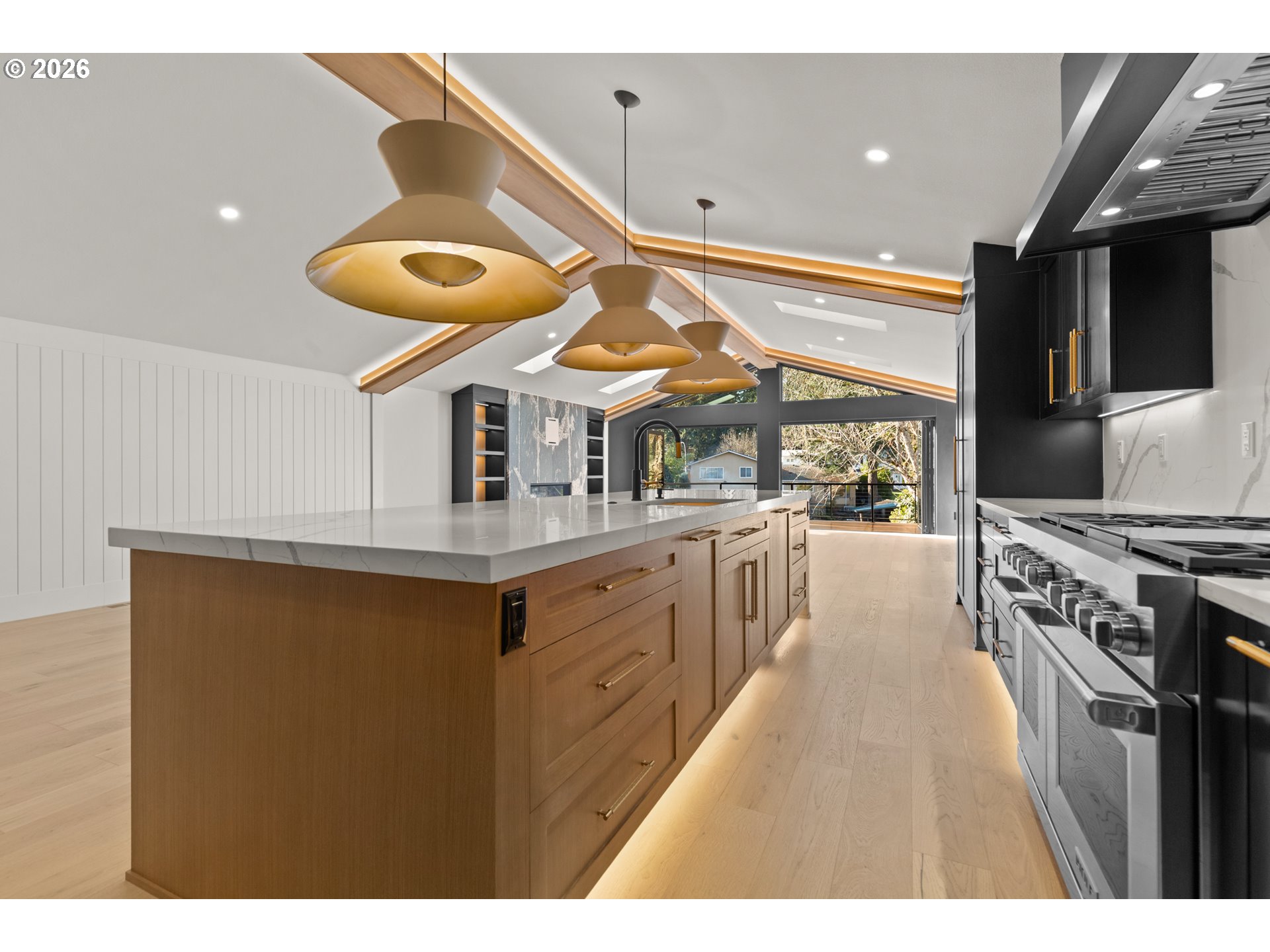 17763 Kelok Road Lake Oswego, OR 97034 - Photo 7 of 48 Boat House