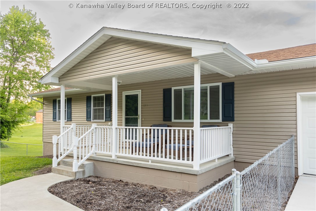 434 Strawberry Road St. Albans, WV 25177 - Photo 2 of 50 Gallery Image 2