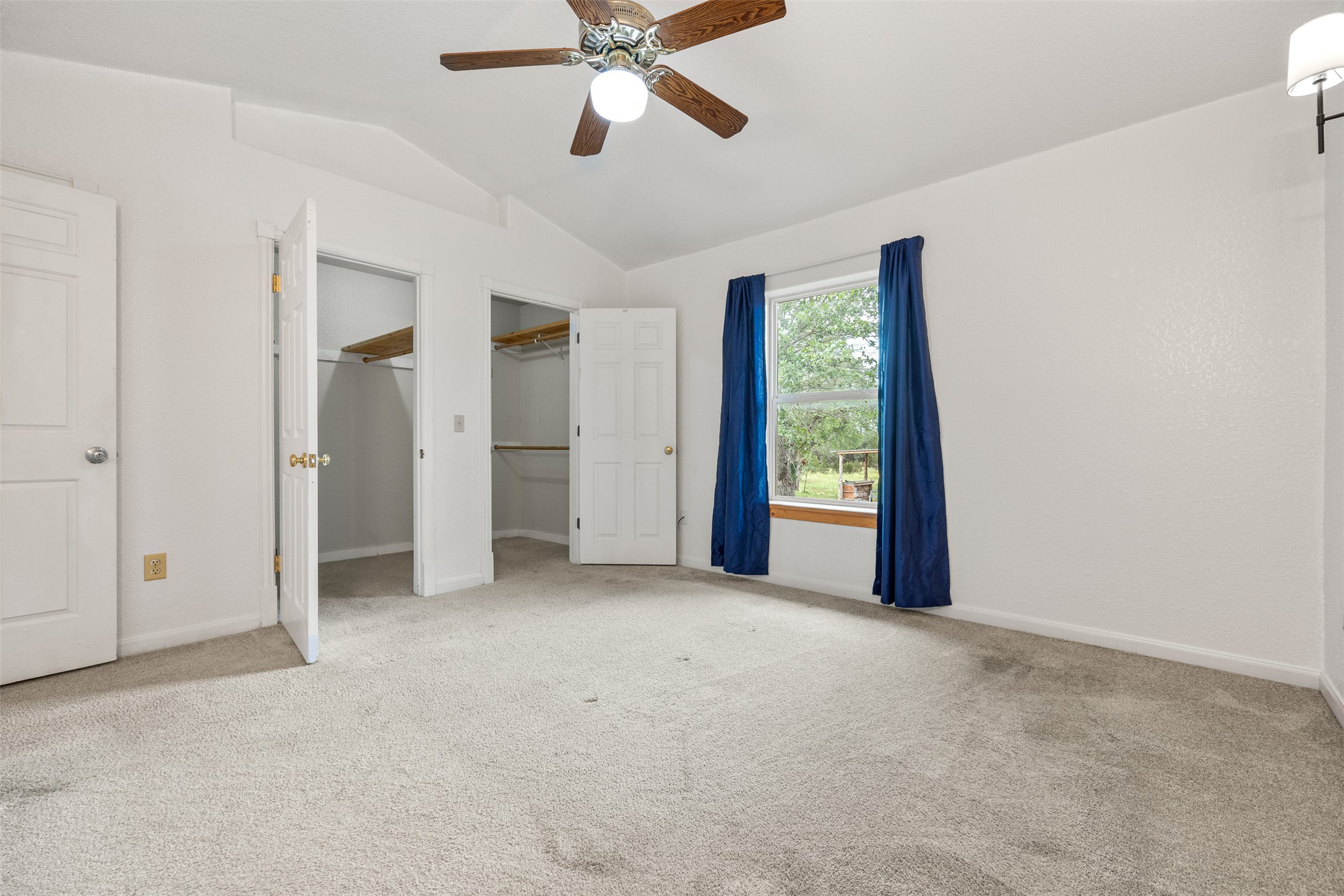 283 Rust Ranch Road Blanco, TX 78606 - Photo 10 of 22