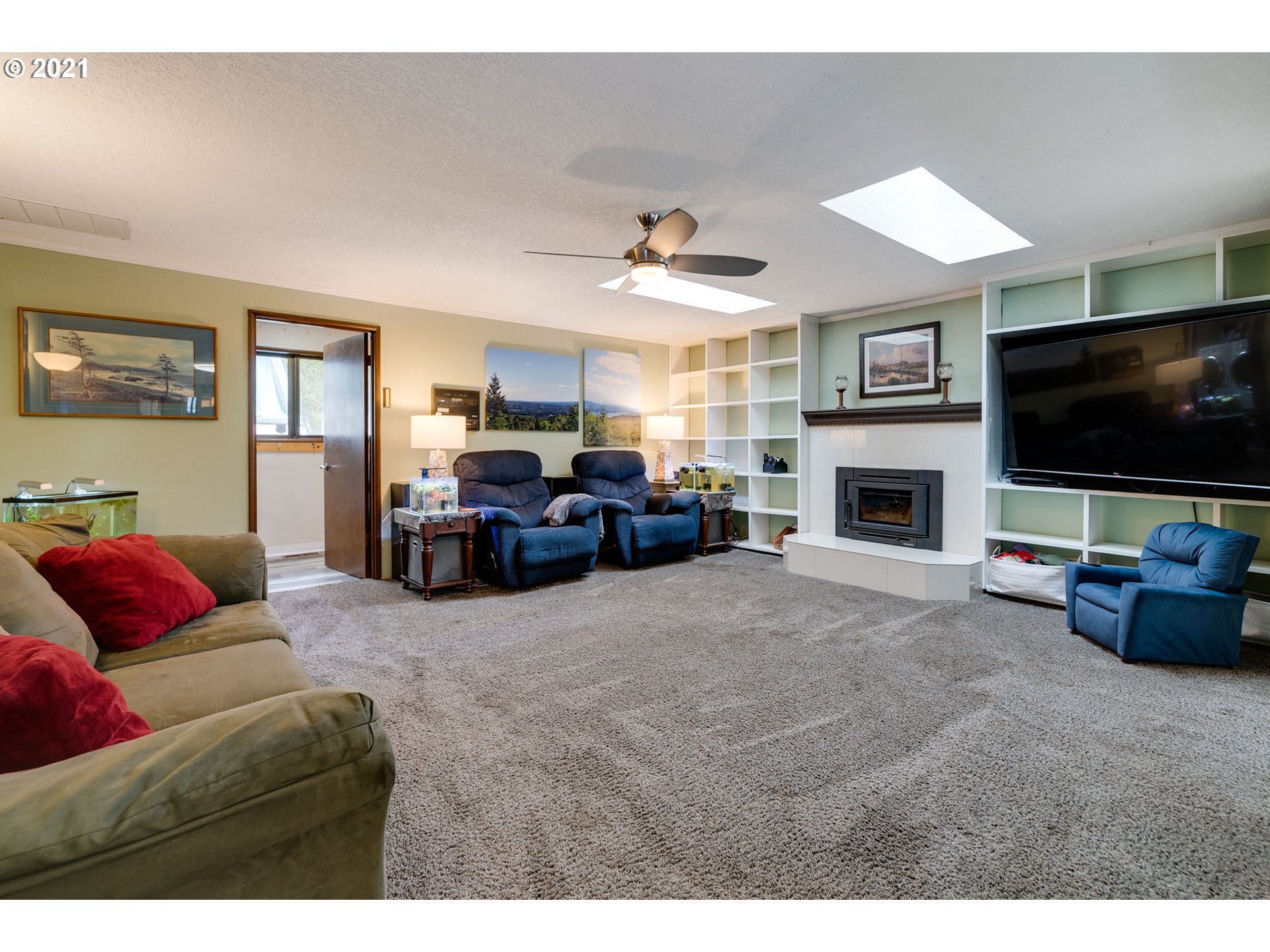 4940 Southwest 185th Avenue Aloha, OR 97078 - Photo 12 of 30 Gallery Image 12