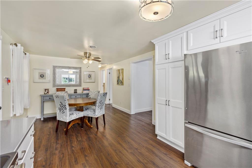 1115 Kline Road Zelienople, PA 16063 - Photo 4 of 25 Gallery Image 4
