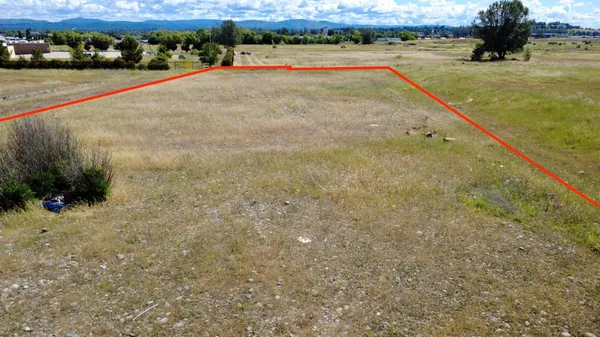 $180,000 | 2691 Feather River Boulevard, Oroville, CA 95965