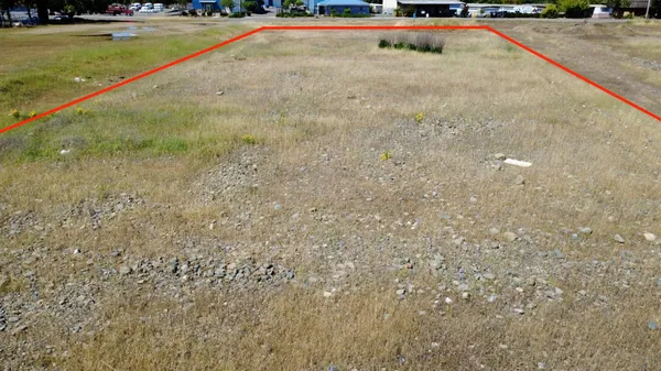 $180,000 | 2691 Feather River Boulevard, Oroville, CA 95965