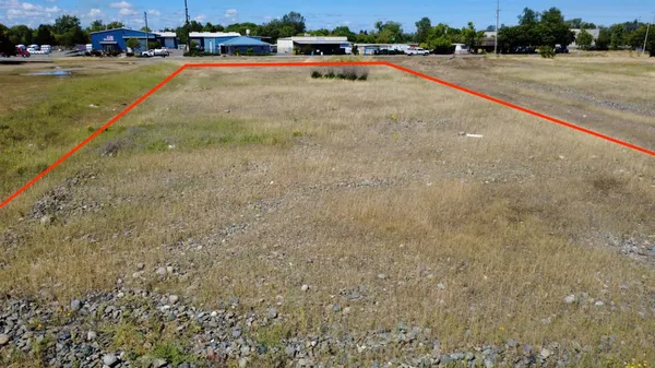 $180,000 | 2691 Feather River Boulevard, Oroville, CA 95965