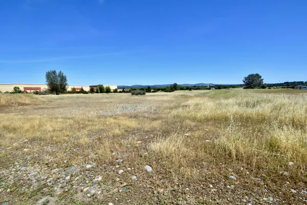 $180,000 | 2691 Feather River Boulevard, Oroville, CA 95965
