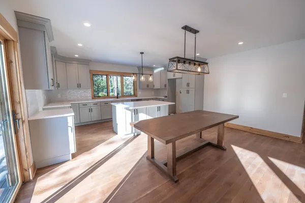 $849,000 | 4 Breezy Way, West Dover, VT 05356