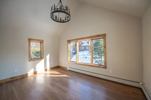 $849,000 | 4 Breezy Way, West Dover, VT 05356