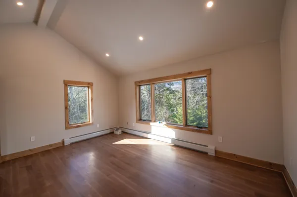 $849,000 | 4 Breezy Way, West Dover, VT 05356