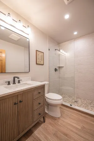 $849,000 | 4 Breezy Way, West Dover, VT 05356