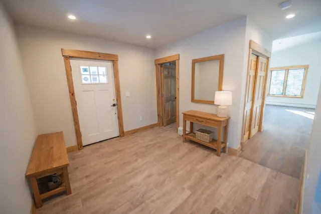 $950,000 | 4 Breezy Way, West Dover, VT 05356