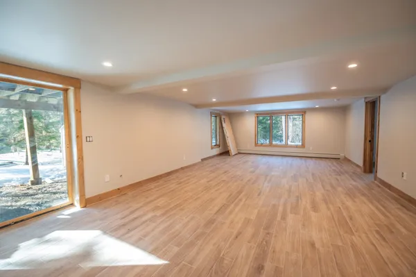 $849,000 | 4 Breezy Way, West Dover, VT 05356
