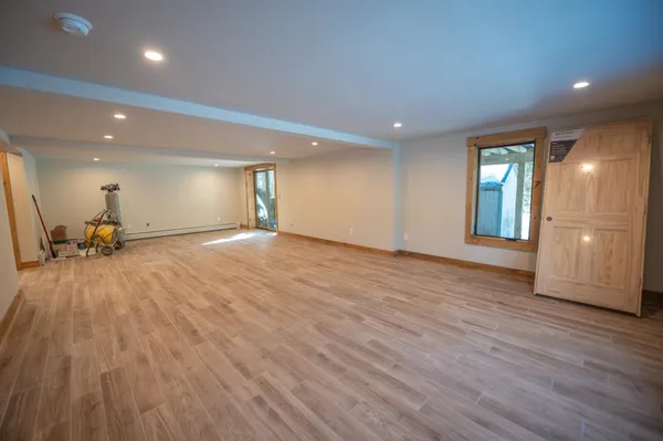 $849,000 | 4 Breezy Way, West Dover, VT 05356