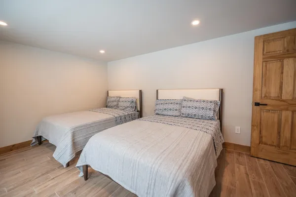 $849,000 | 4 Breezy Way, West Dover, VT 05356