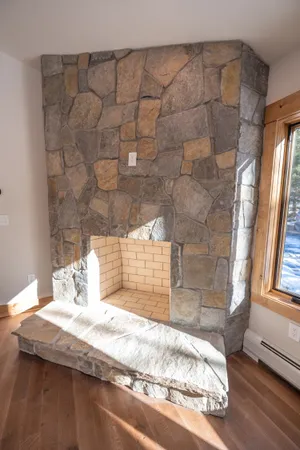 $849,000 | 4 Breezy Way, West Dover, VT 05356