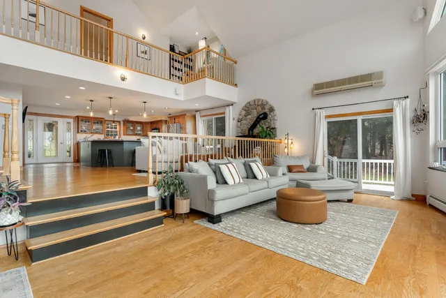 $950,000 | 135 Hillcrest Heights, St. Albans Town, VT 05478