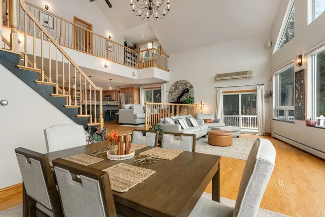 $950,000 | 135 Hillcrest Heights, St. Albans Town, VT 05478