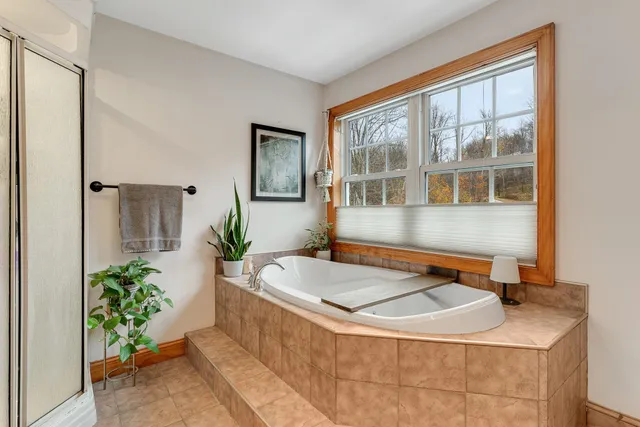 $950,000 | 135 Hillcrest Heights, St. Albans Town, VT 05478