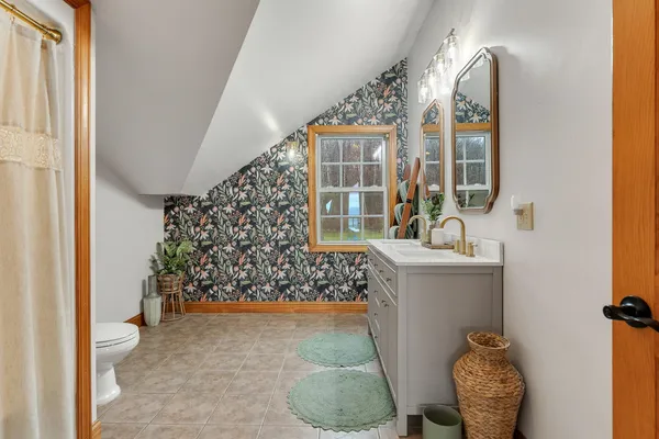 $899,000 | 135 Hillcrest Heights, St. Albans Town, VT 05478