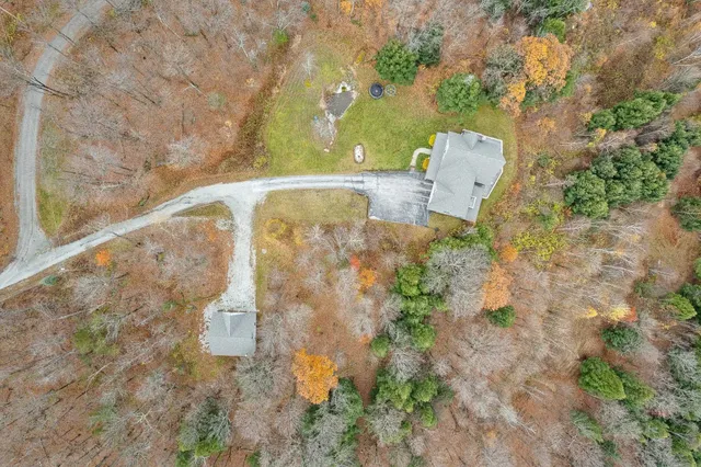 $950,000 | 135 Hillcrest Heights, St. Albans Town, VT 05478