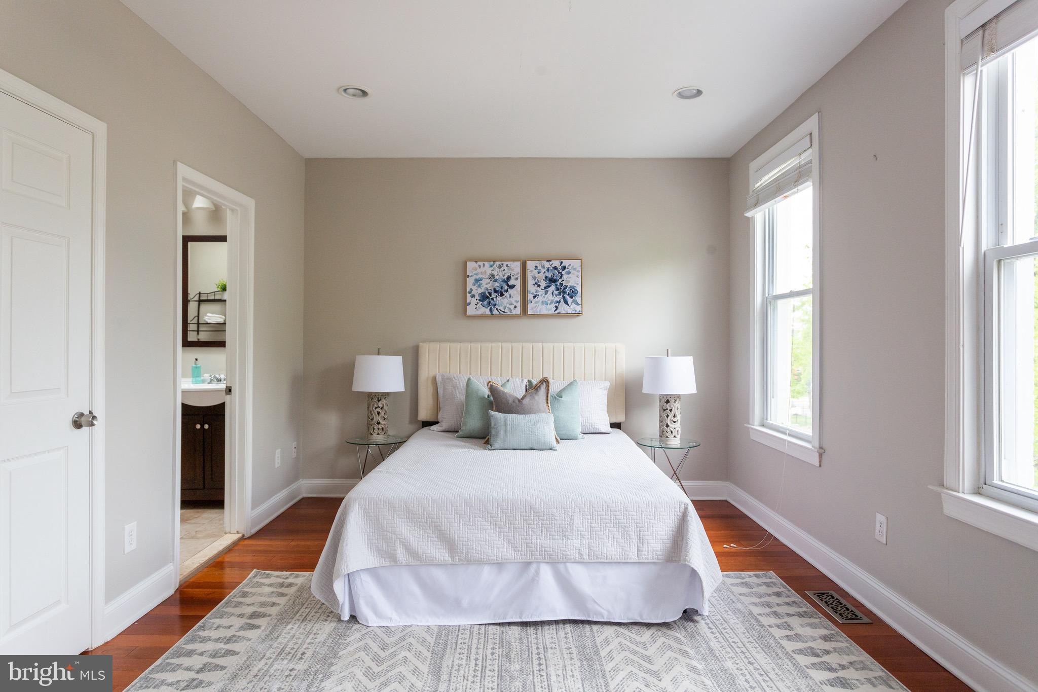 19 Bryant Street Northeast Washington, DC 20002 - Photo 18 of 44 Sun-soaked primary suite