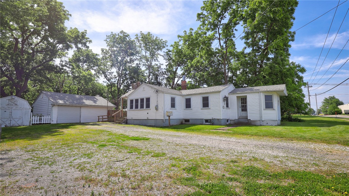 3640 North Woodford Street Decatur, IL 62526 - Photo 2 of 48
