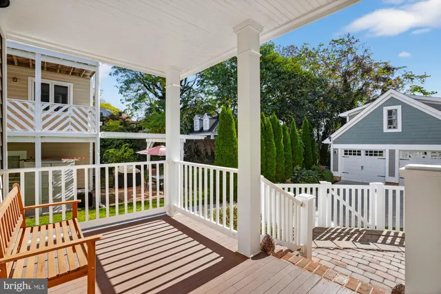 $1,799,000 | 215 Chester Avenue, Annapolis, MD 21403