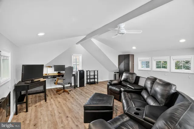 $1,799,000 | 215 Chester Avenue, Annapolis, MD 21403