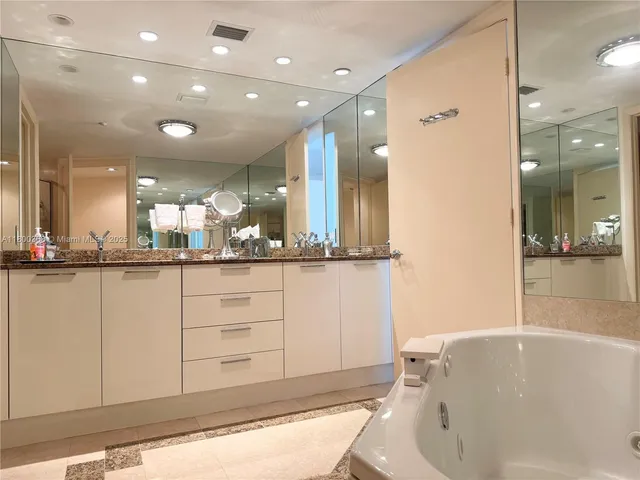 $1,275,000 | 18911 Collins Avenue, Unit 1102, Sunny Isles Beach, FL 33160