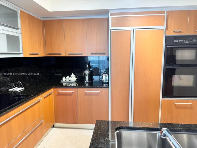 $1,275,000 | 18911 Collins Avenue, Unit 1102, Sunny Isles Beach, FL 33160