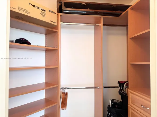 $1,275,000 | 18911 Collins Avenue, Unit 1102, Sunny Isles Beach, FL 33160