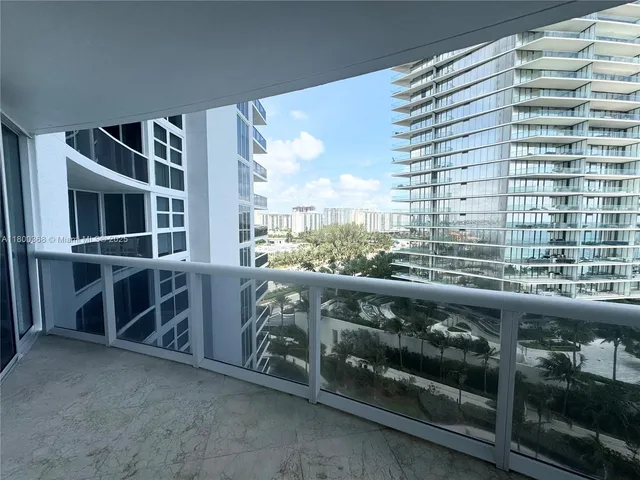 $1,275,000 | 18911 Collins Avenue, Unit 1102, Sunny Isles Beach, FL 33160