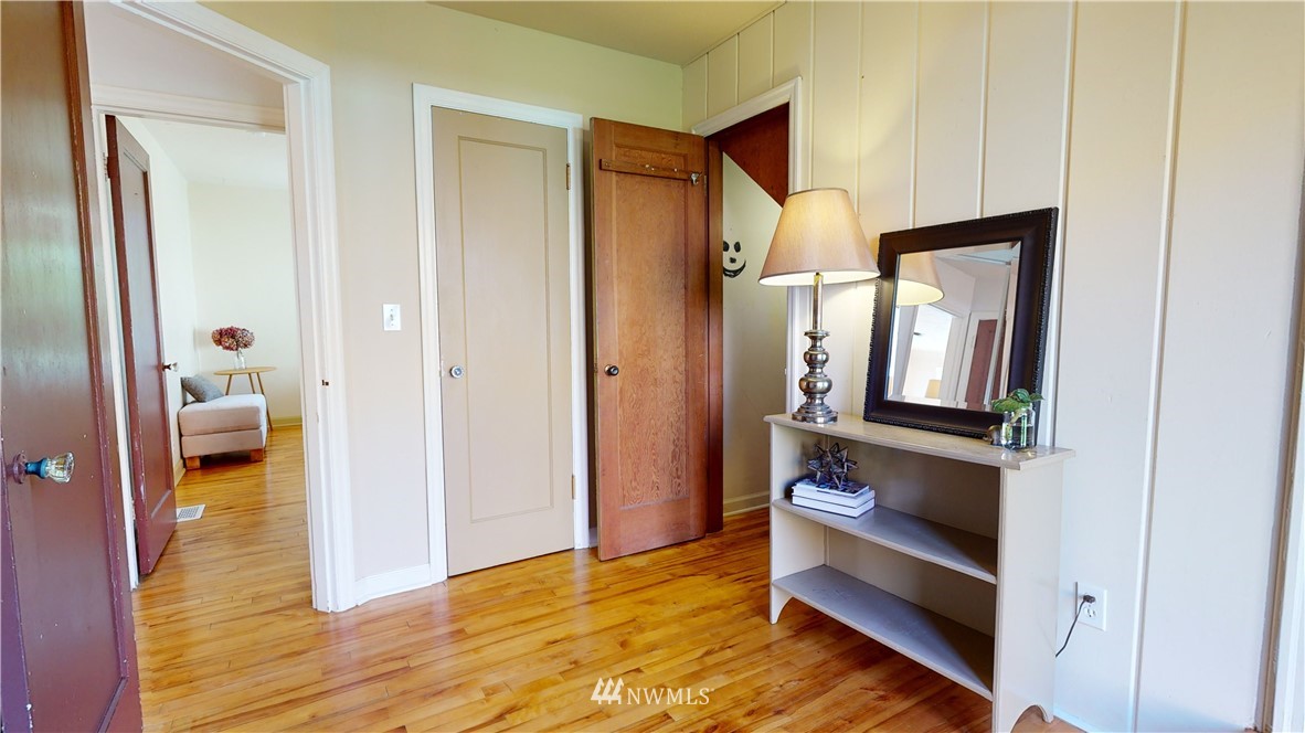 917 McLean Road Mount Vernon, WA 98273 - Photo 13 of 28 Gallery Image 13