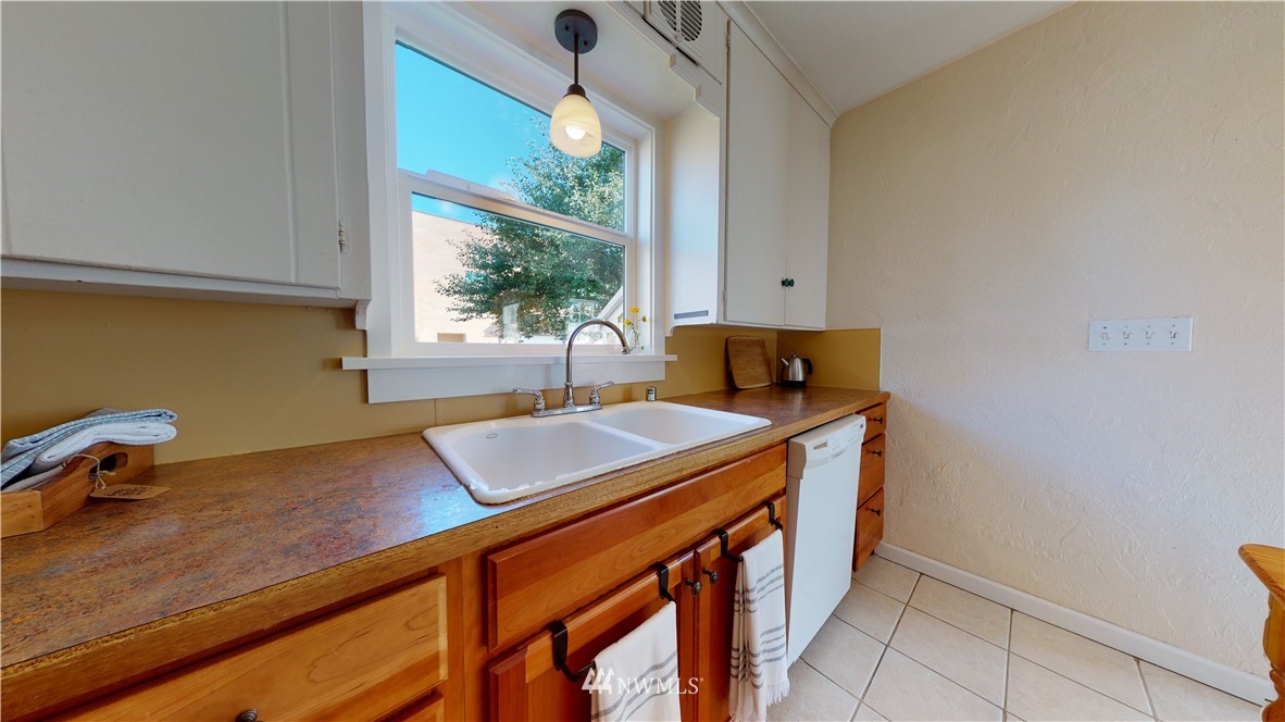 917 McLean Road Mount Vernon, WA 98273 - Photo 8 of 28 Gallery Image 8