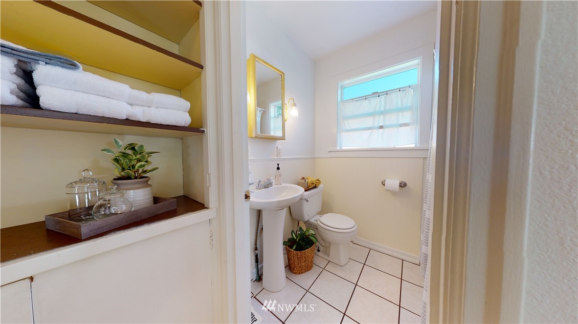 917 McLean Road Mount Vernon, WA 98273 - Photo 9 of 28 Gallery Image 9