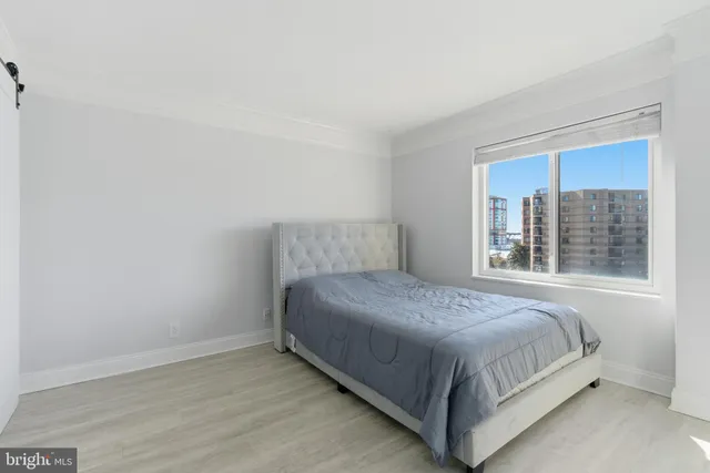 $520,000 | 8350 Greensboro Drive, Unit 517, McLean, VA 22102