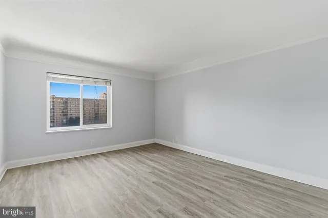 $520,000 | 8350 Greensboro Drive, Unit 517, McLean, VA 22102