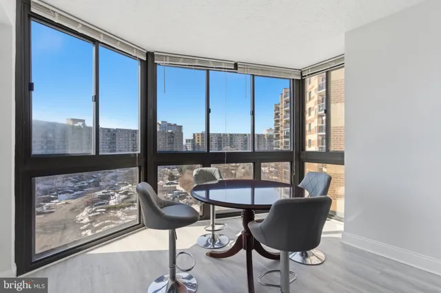 $520,000 | 8350 Greensboro Drive, Unit 517, McLean, VA 22102