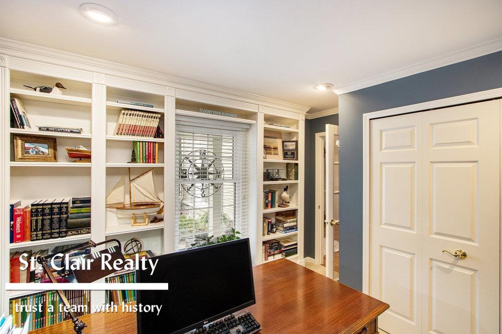 519 Stratford Road St. Clair, MI 48079 - Photo 20 of 35 50111754-19.JPG