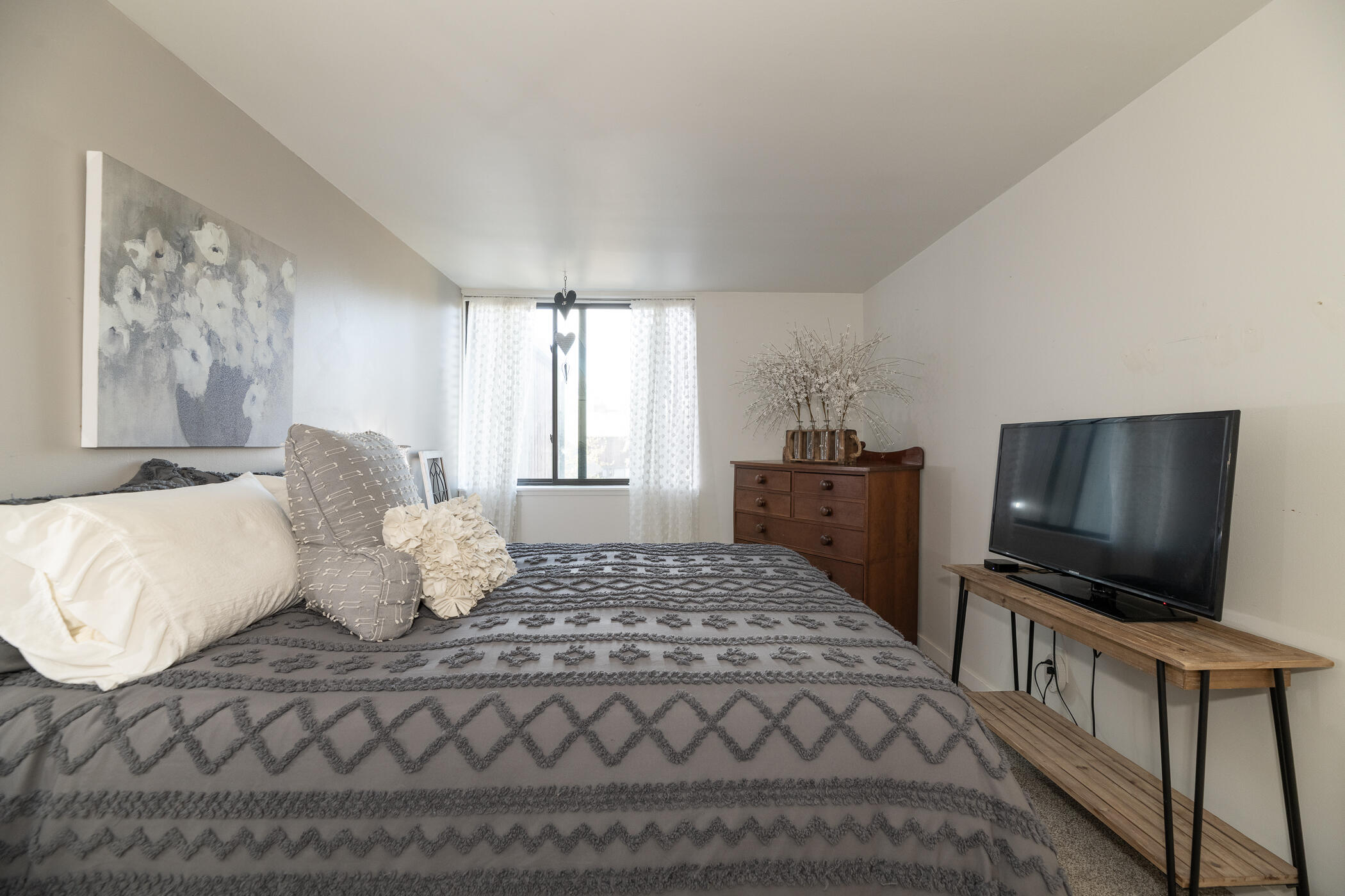105 Inverness Court, Unit 79) Kalamazoo, MI 49006 - Photo 23 of 43 105 Inverness-22