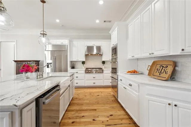 $1,795,000 | 160 Sanctuary Drive, Mandeville, LA 70471