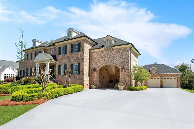 $1,795,000 | 160 Sanctuary Drive, Mandeville, LA 70471