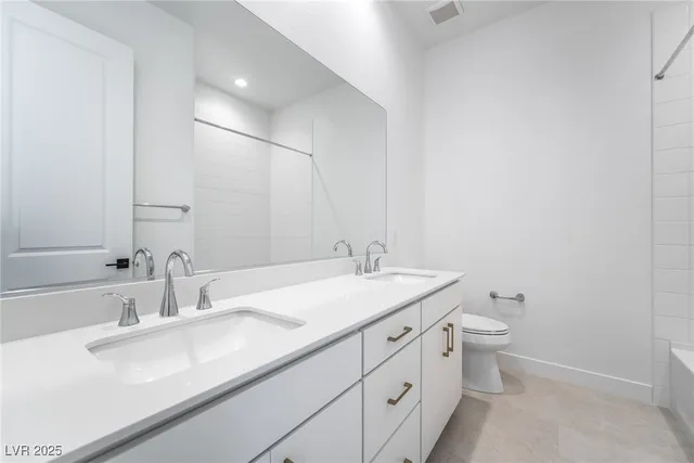 $689,000 | 11528 Hillrise Avenue, Las Vegas, NV 89138